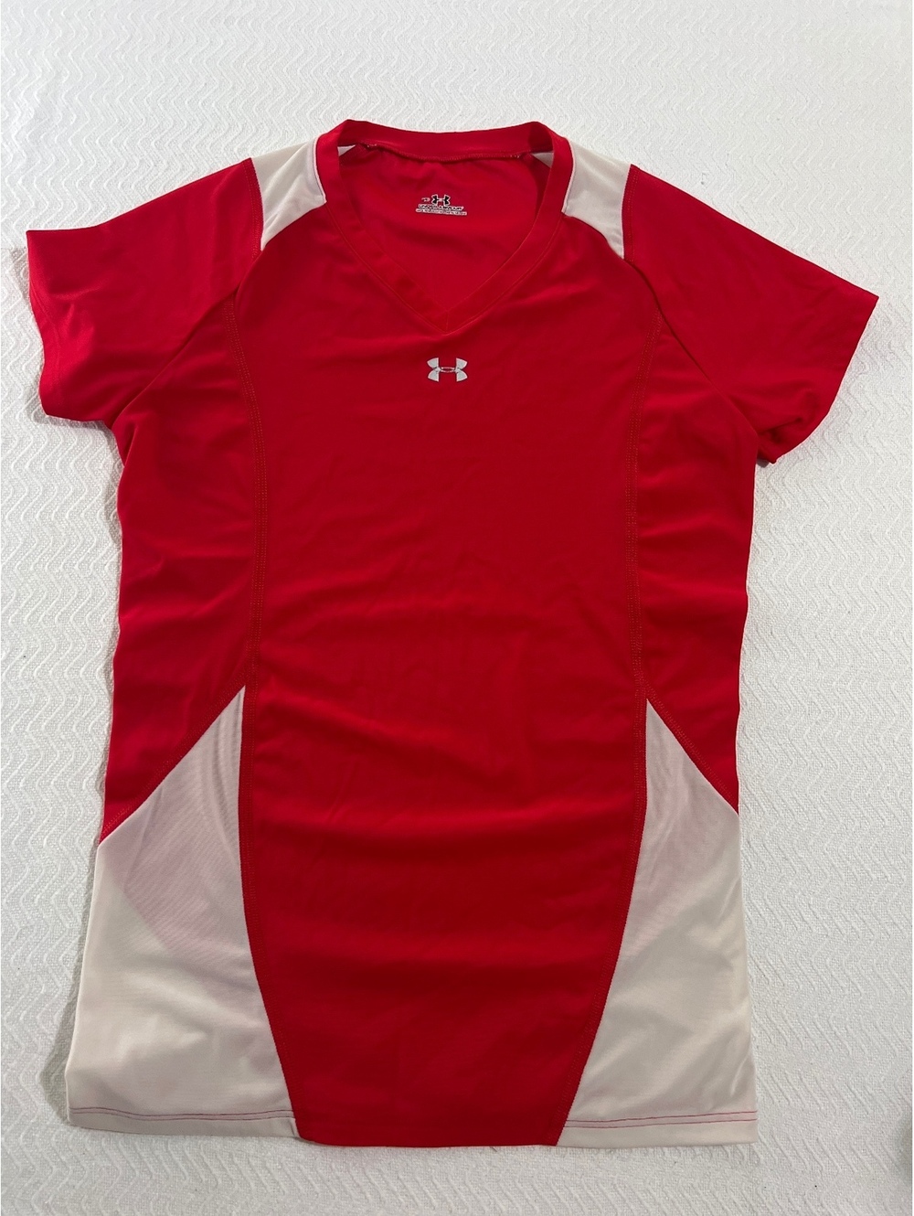 Under Armour Red and White Athletic Shirt Medium
